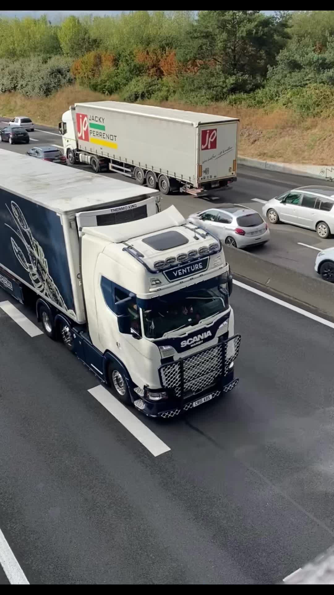@LEOPNSX_TRUCKSPOTING🇫🇷🚨