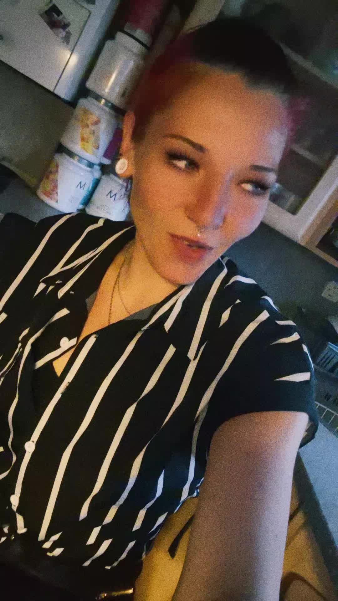 @ℕ_𝕚𝕚𝕜𝕖 💎
