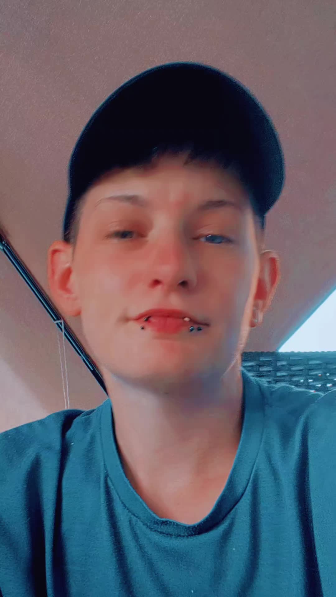 @™