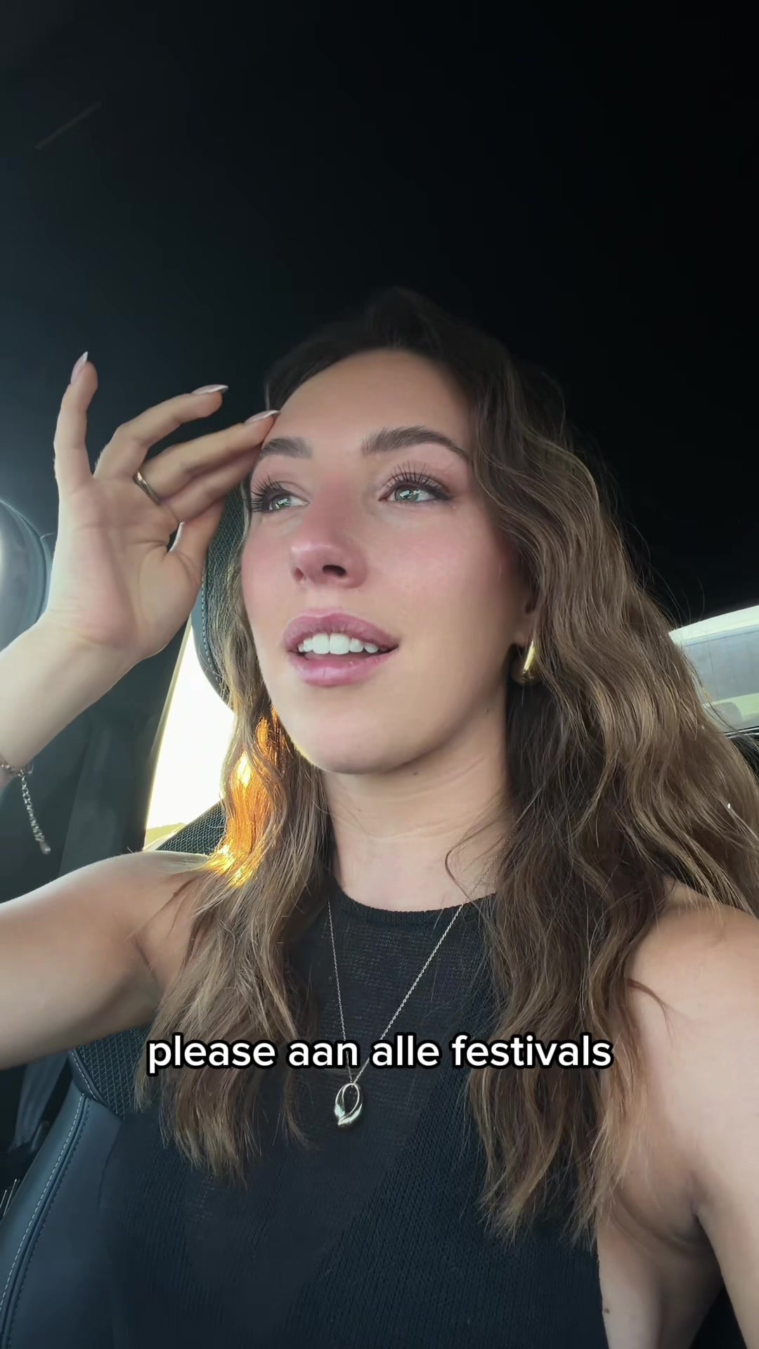 @NINA BLACK