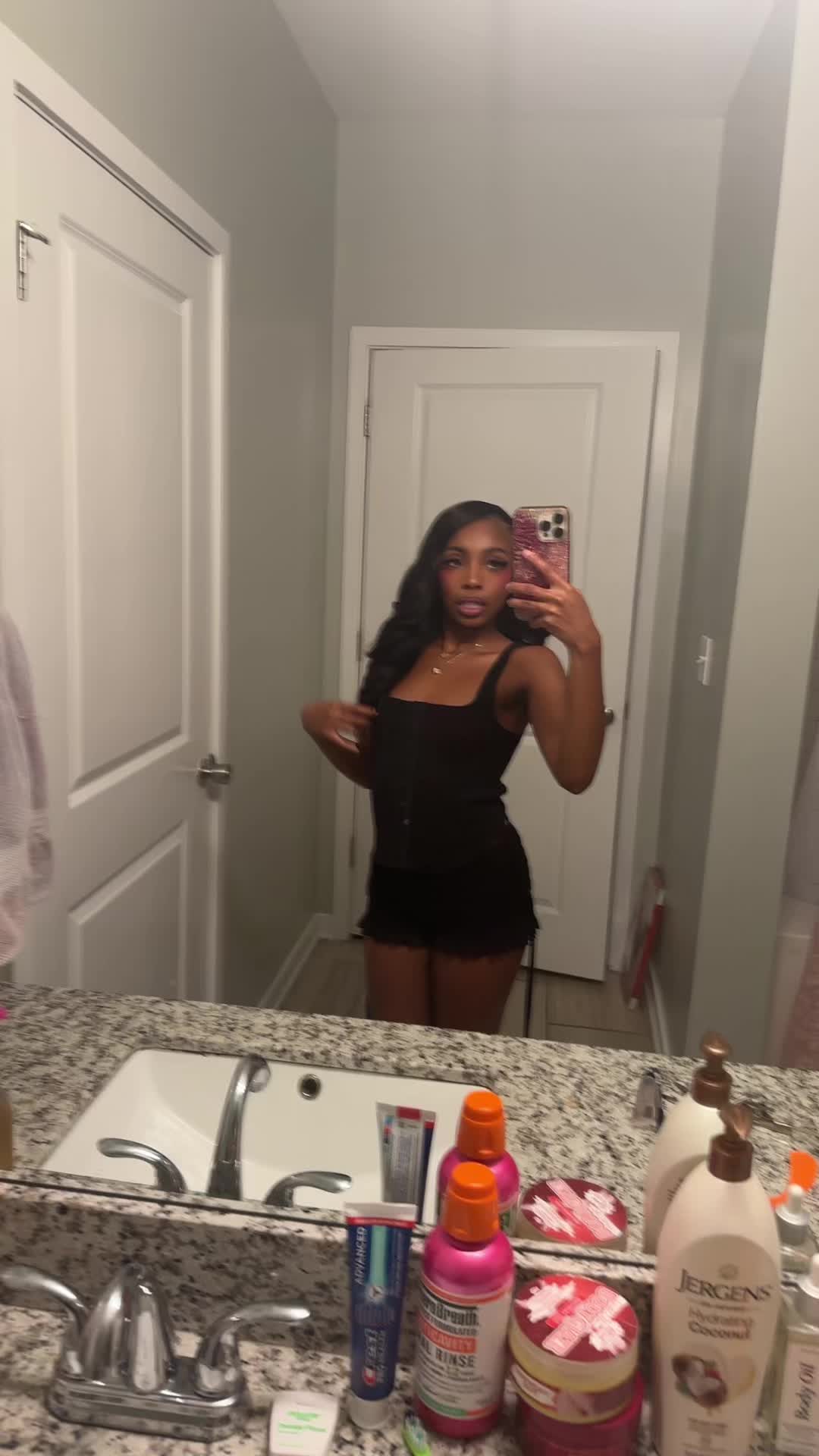 @gabby <3