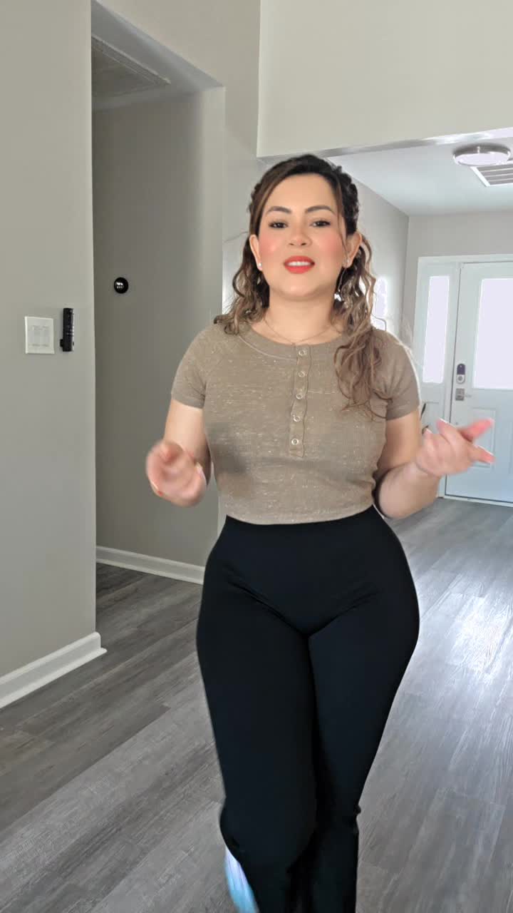 @😘Roxxy_flores🇸🇻💕