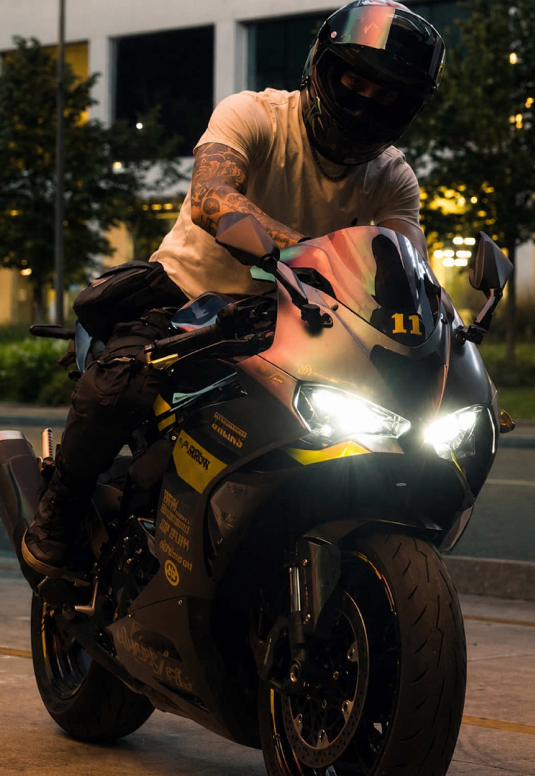 @Elmo.GoldenBoy