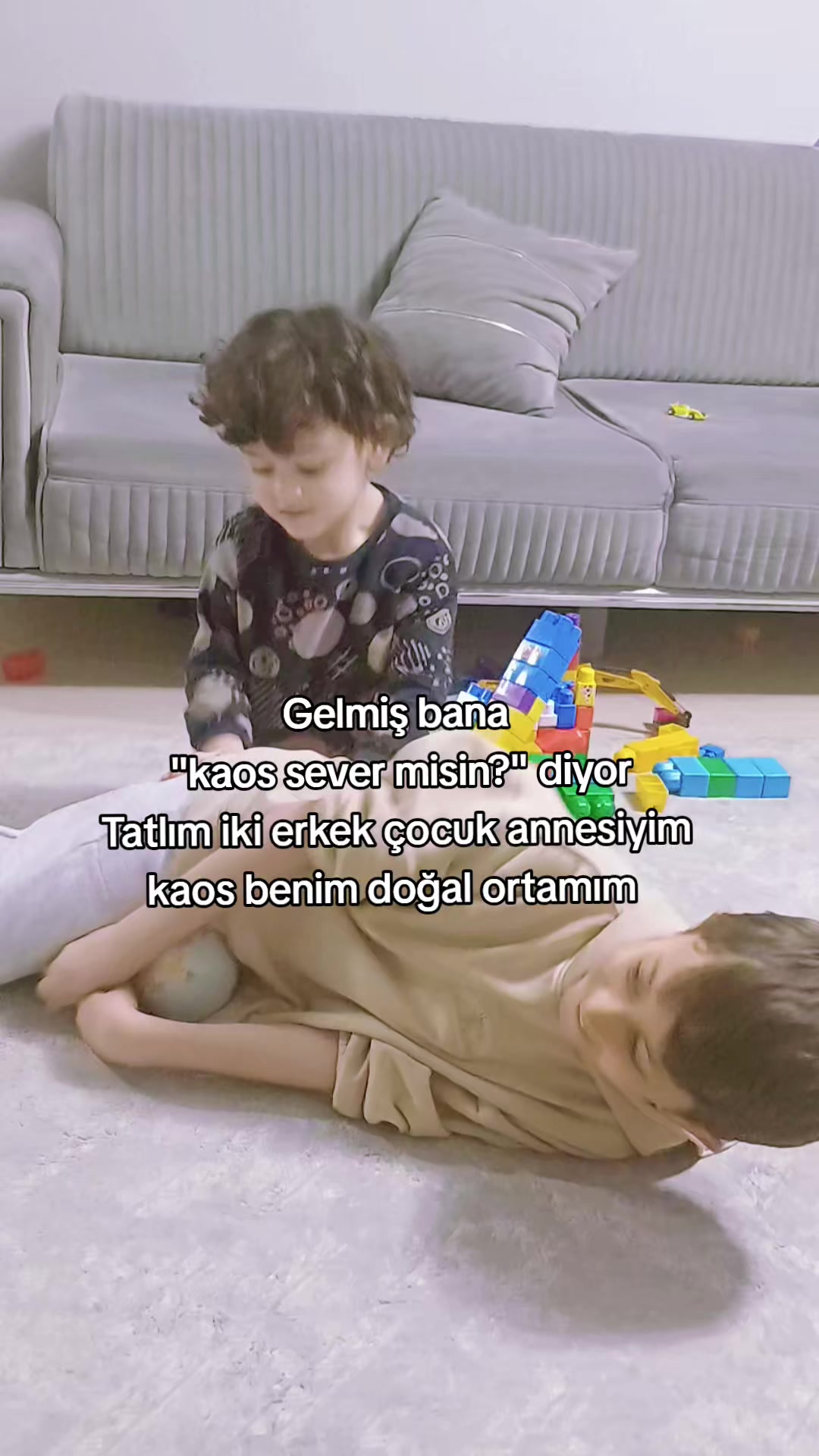 @ES RA