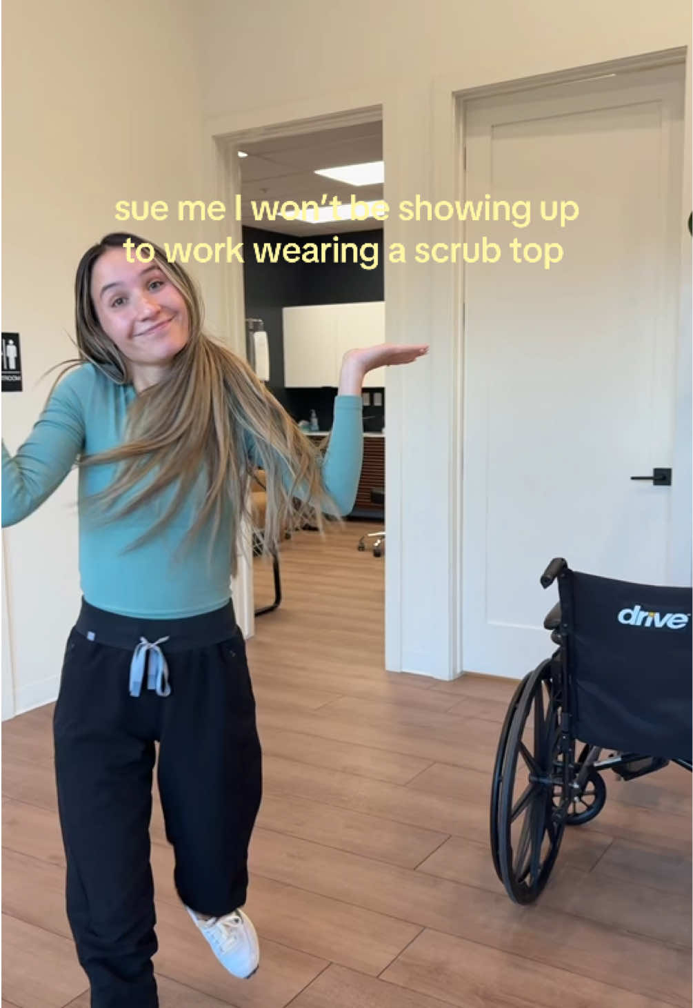 @ALAunderscrubs