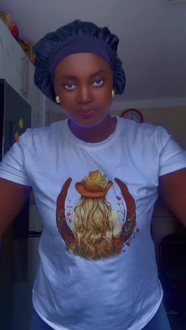 @Uncandia Badjuda Rica👸🏾🦋