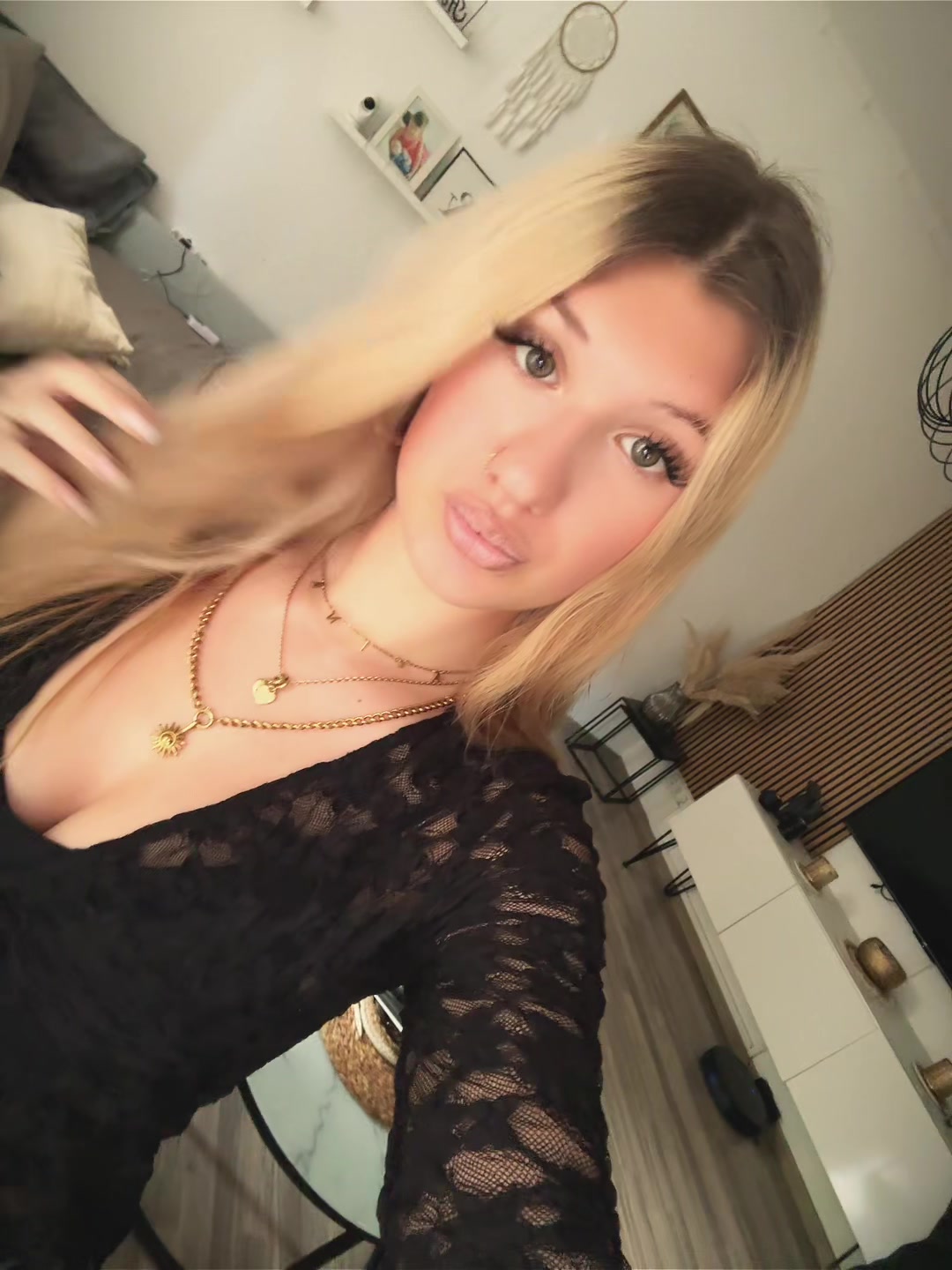 @alina_juleen