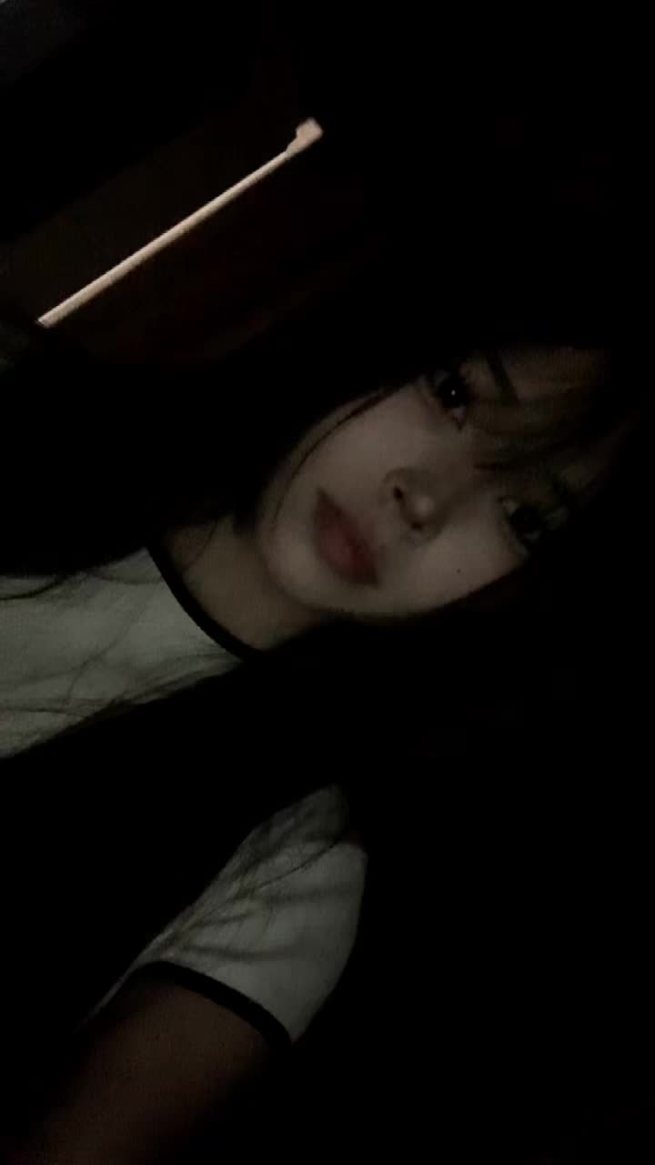 @aishuna 𖣂