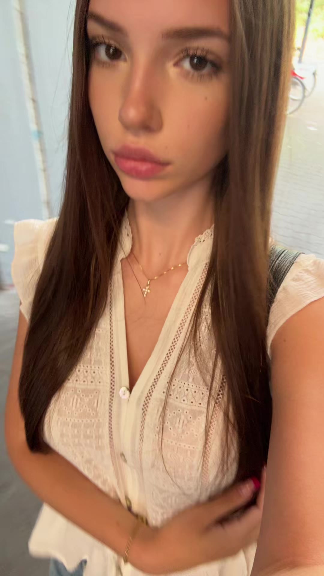 @jolie