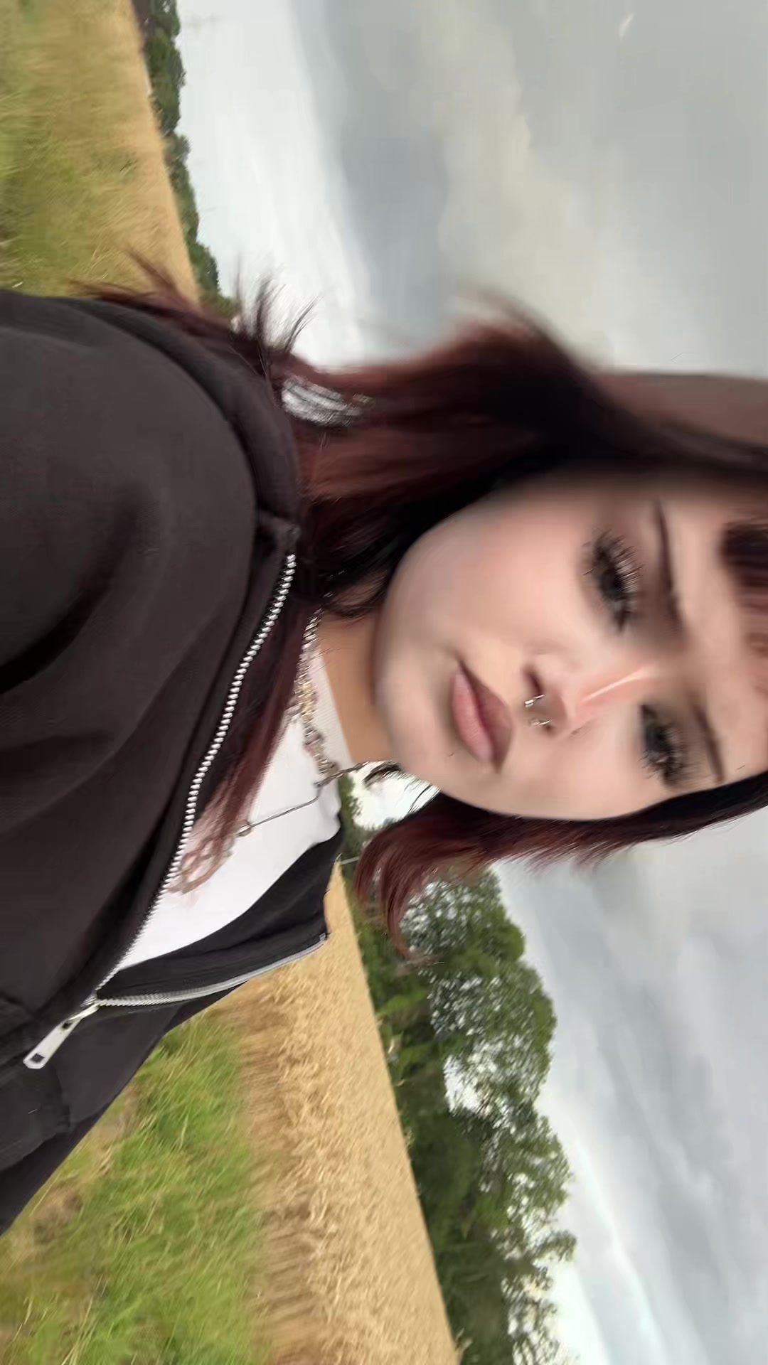 @Kim 🦇