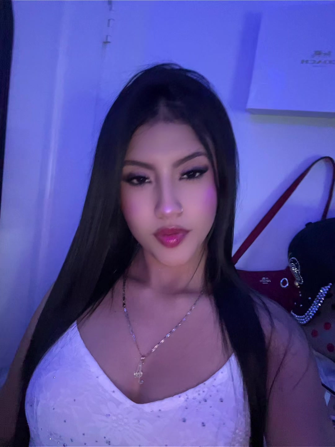@ojitoss03👻