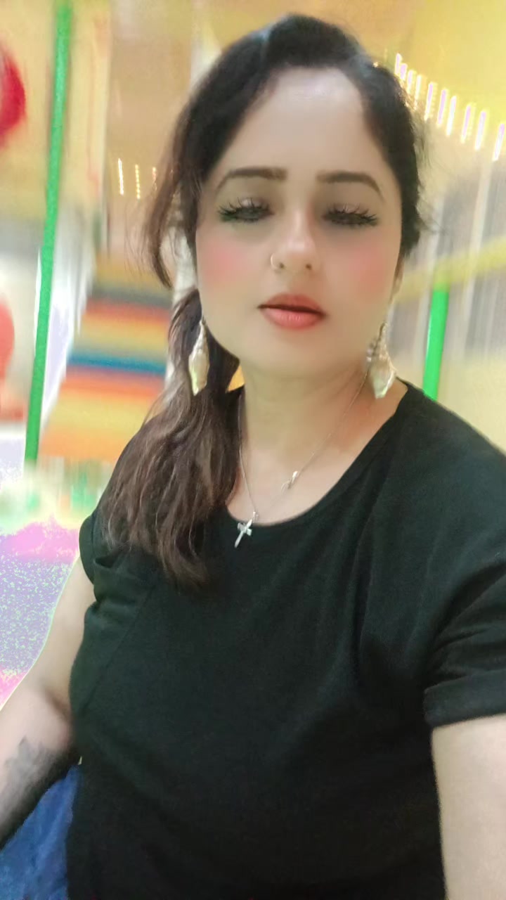 @Fairina khan