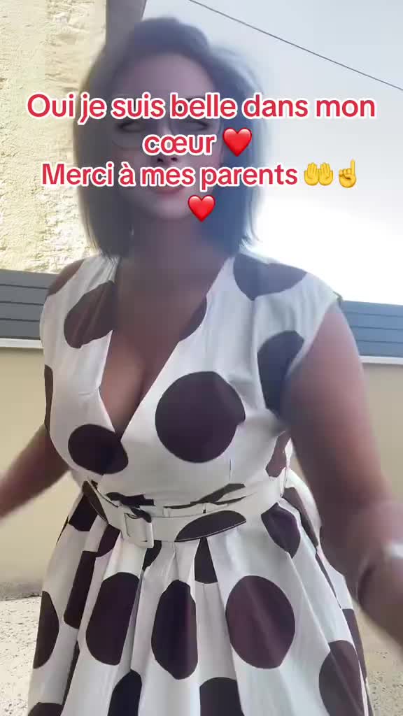 @Loune