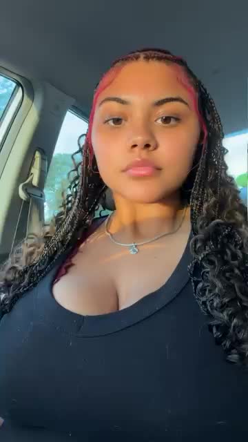 @LaBelleza1215