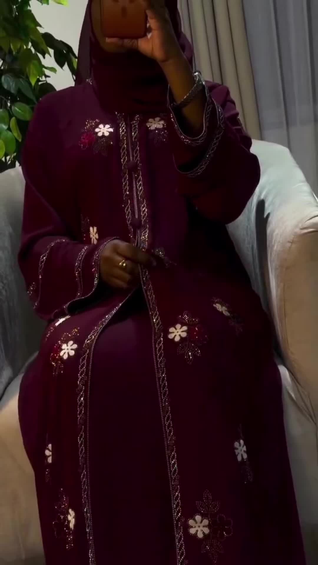 @habiba_abaya