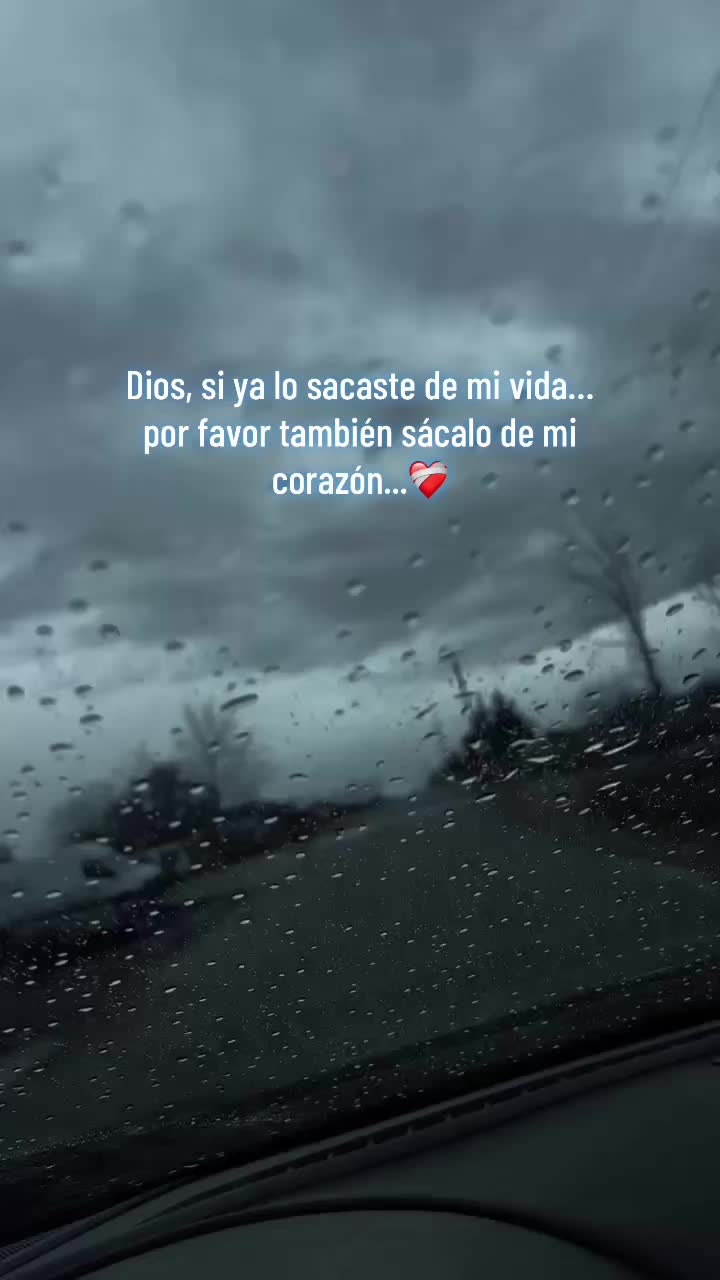 @Vee🖤