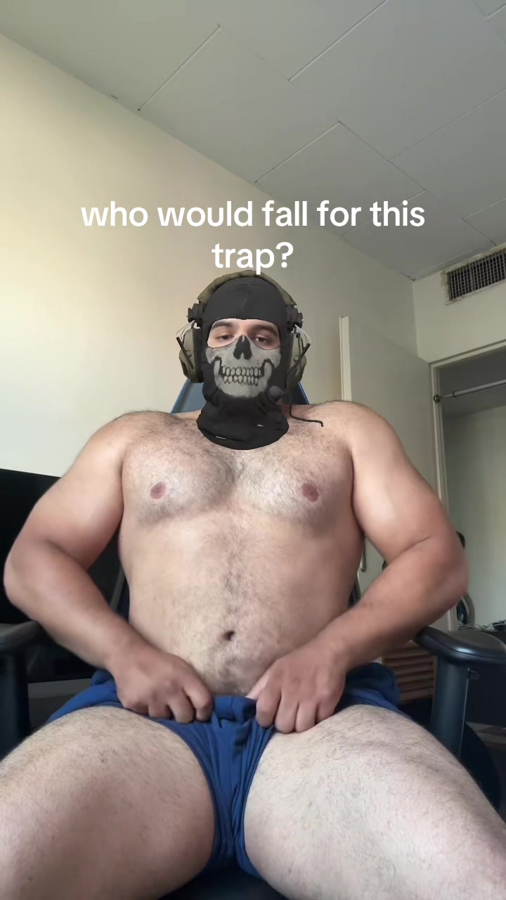 @moongod