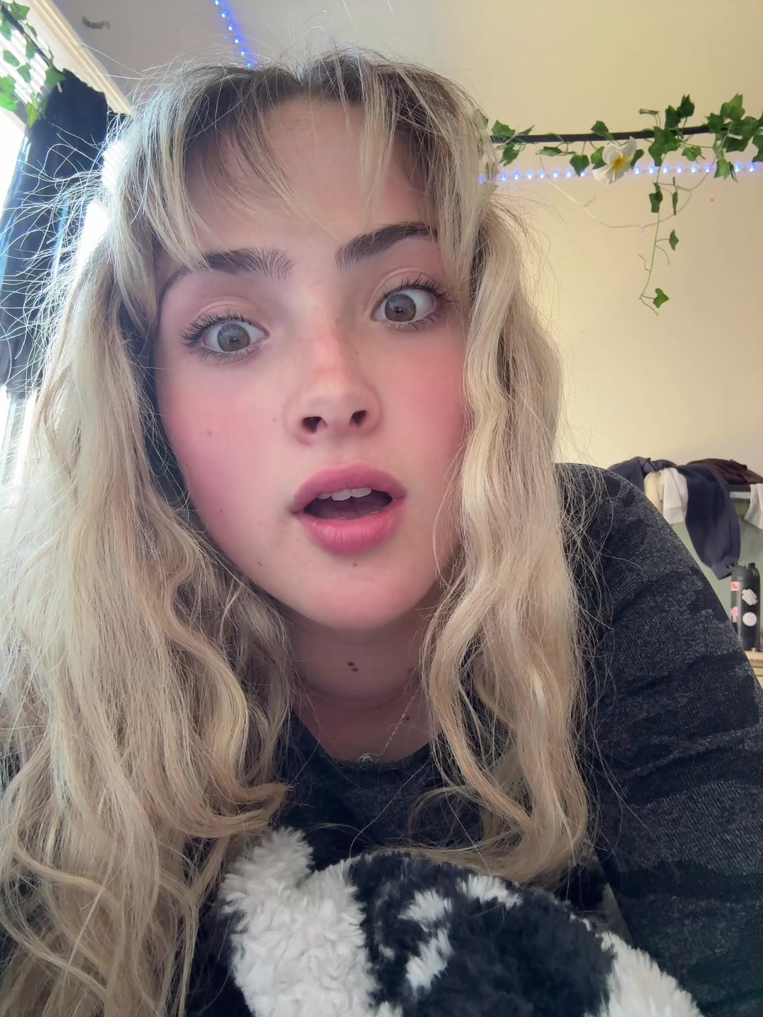 @j
