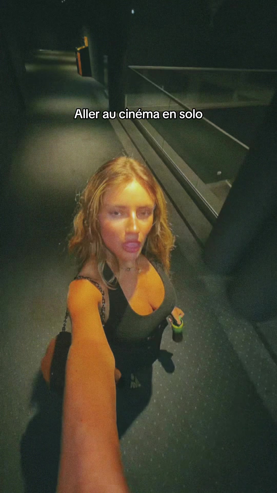 @Laura Tnnr