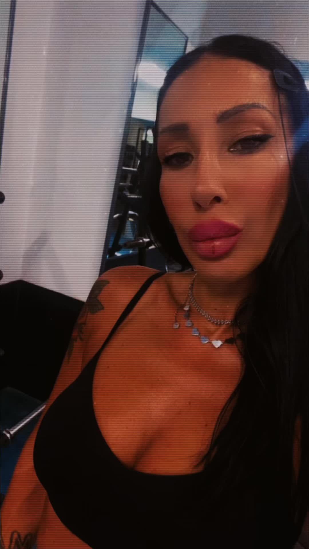 @Pam Pamela Falchi