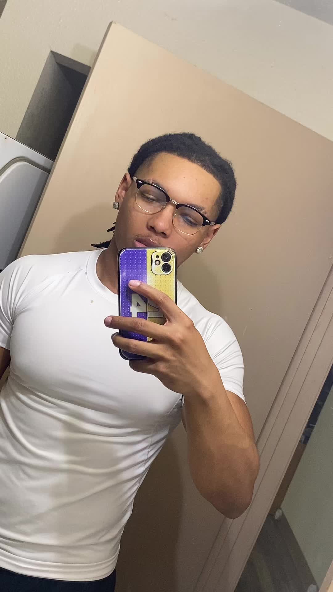@AvantgetsYouwetta