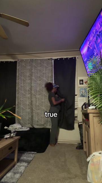 @👩🏾&zwj;❤️&zwj;💋&zwj;👩🏽