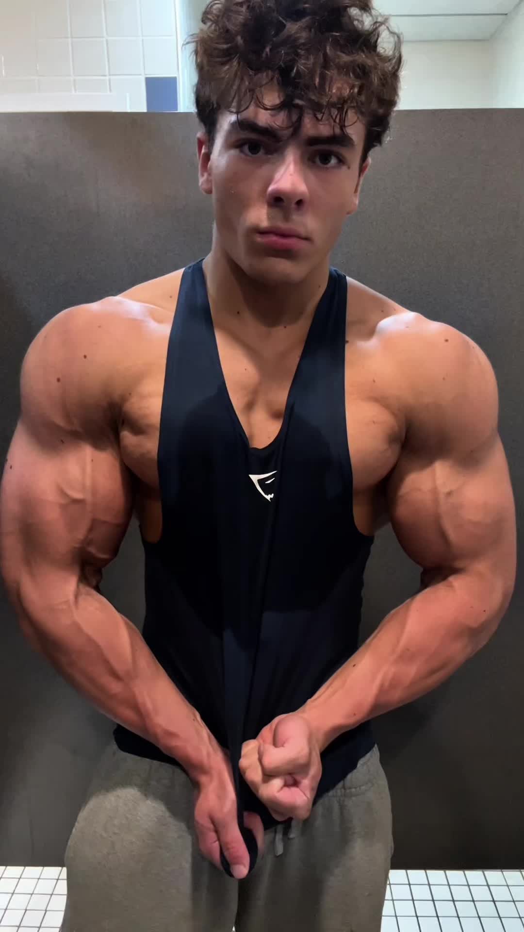 @nikolai