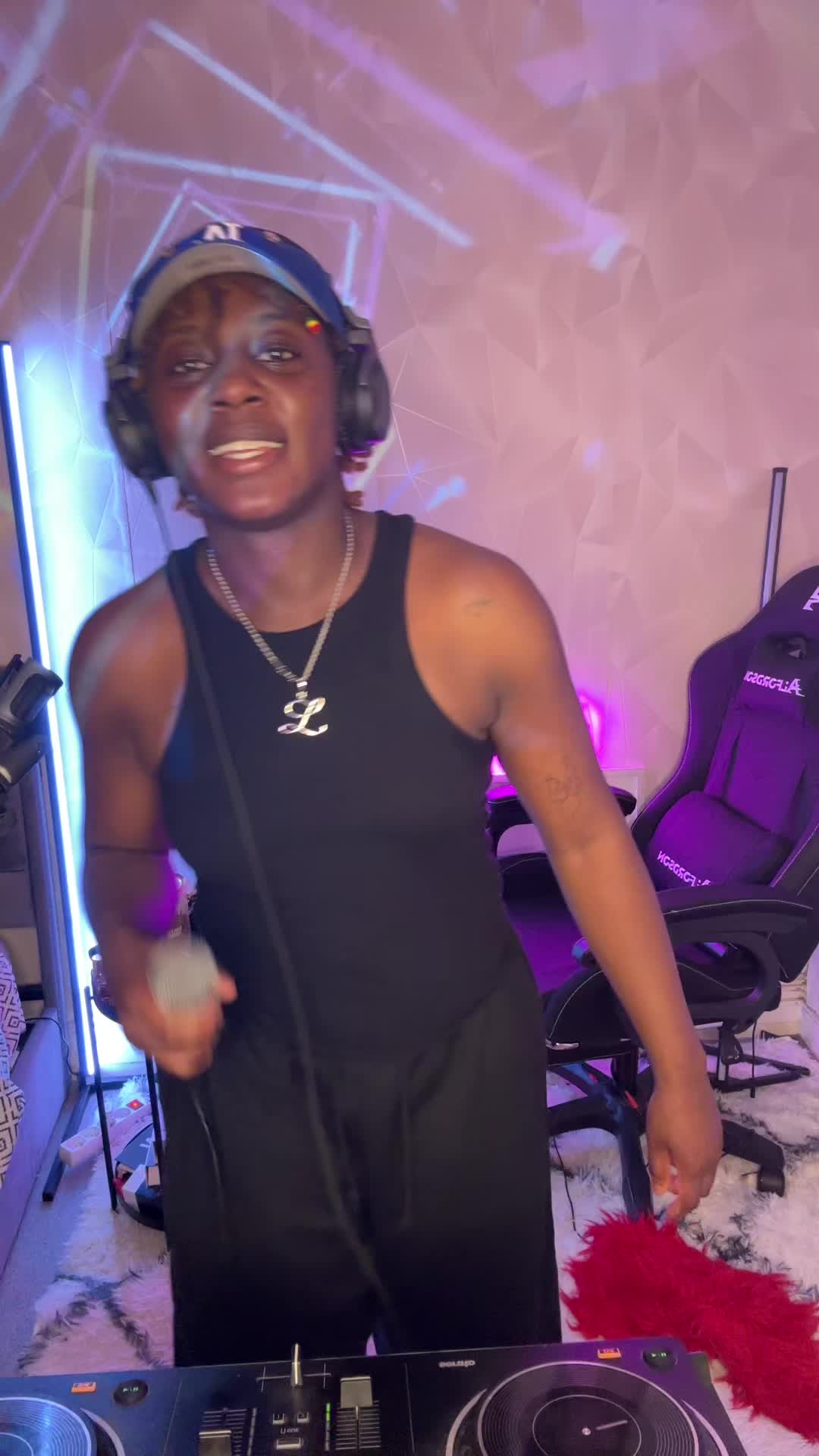 @Leadj🎤🎬🥁♎️
