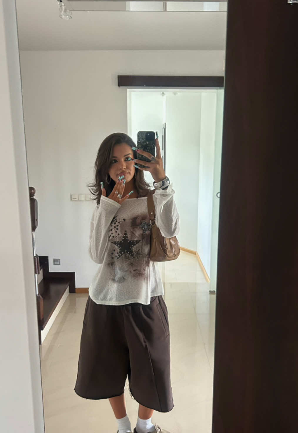 @ig: mellqa.aa