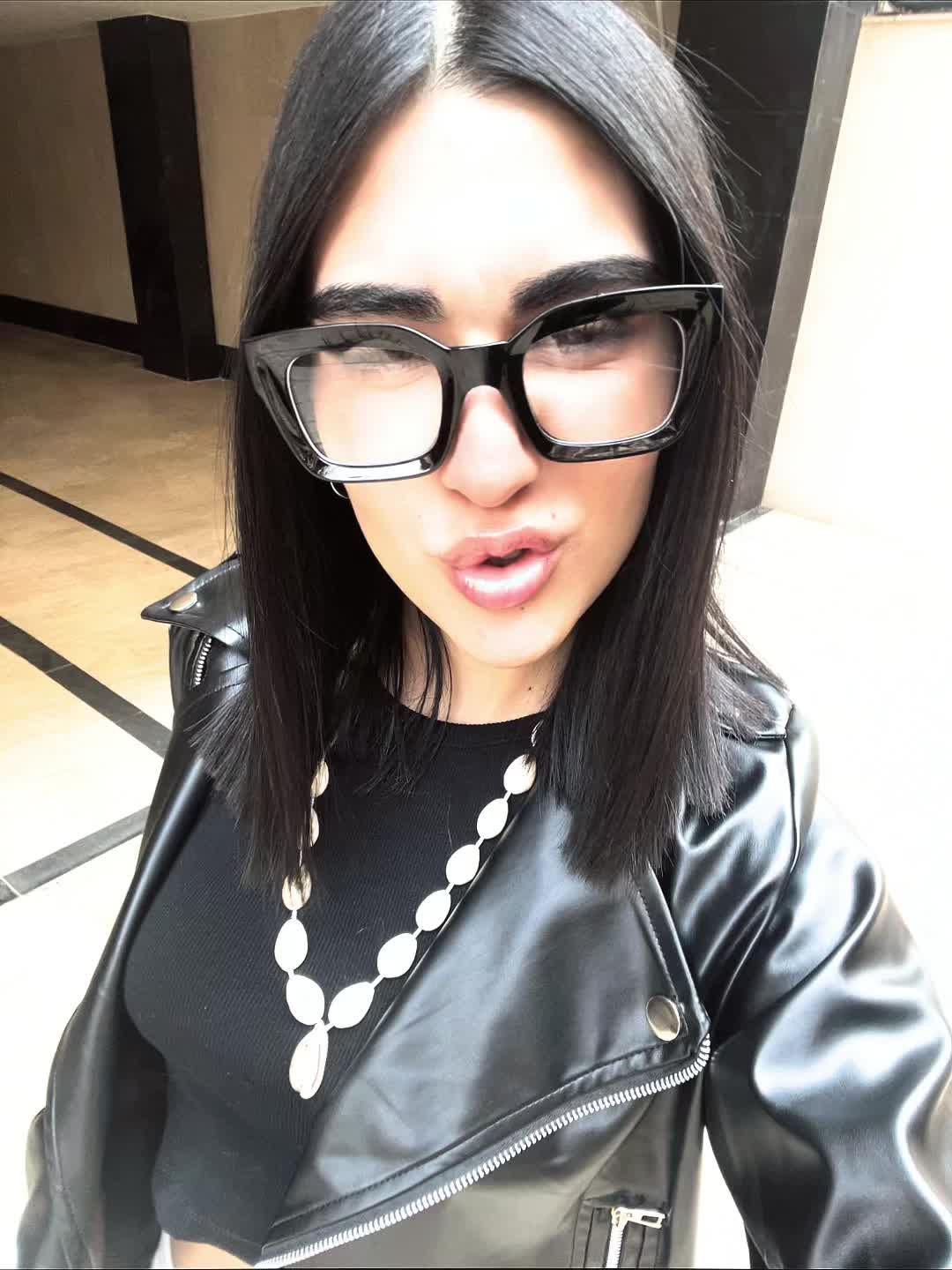 @ARMITAAA