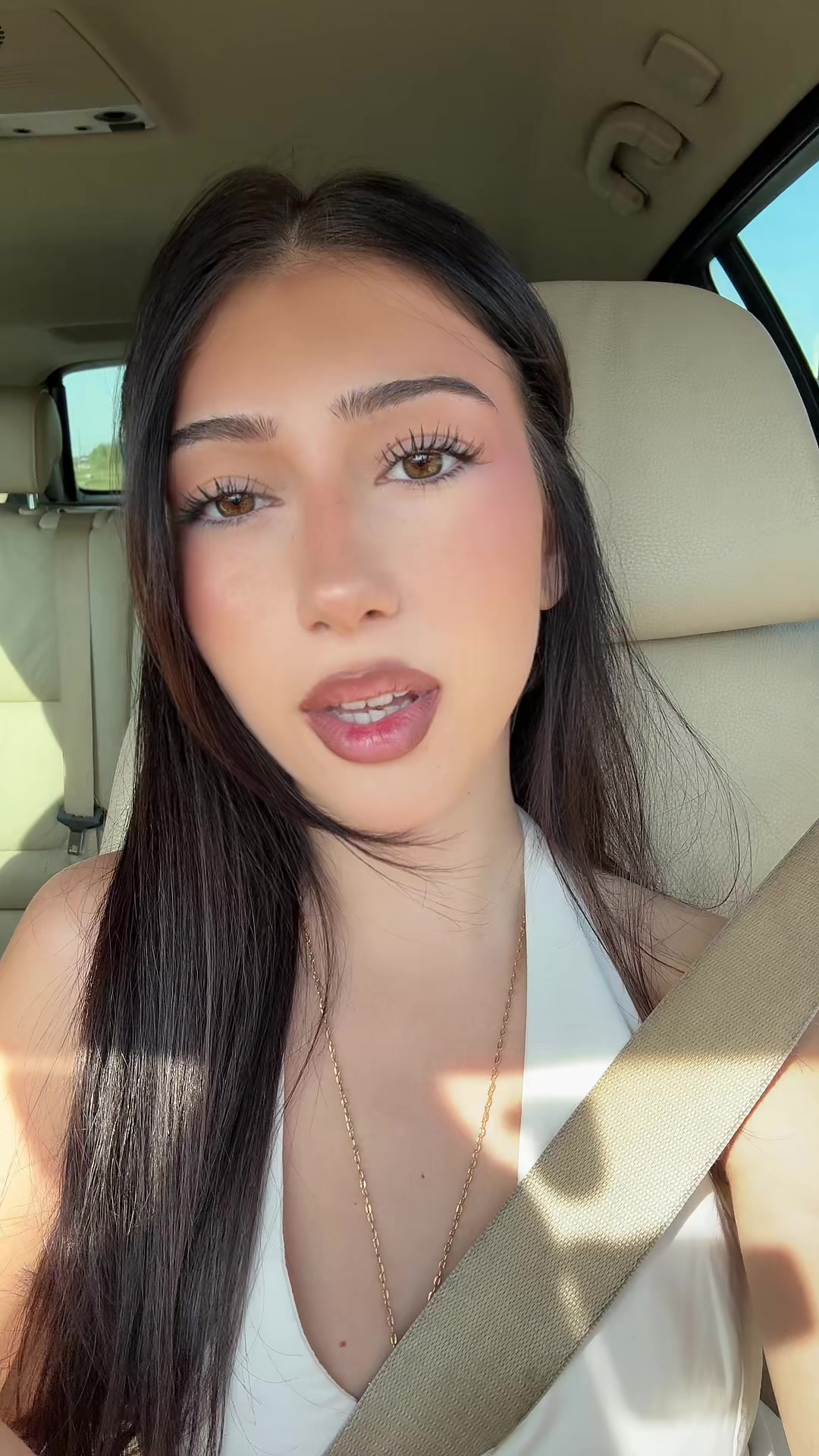 @Izabela🇦🇱