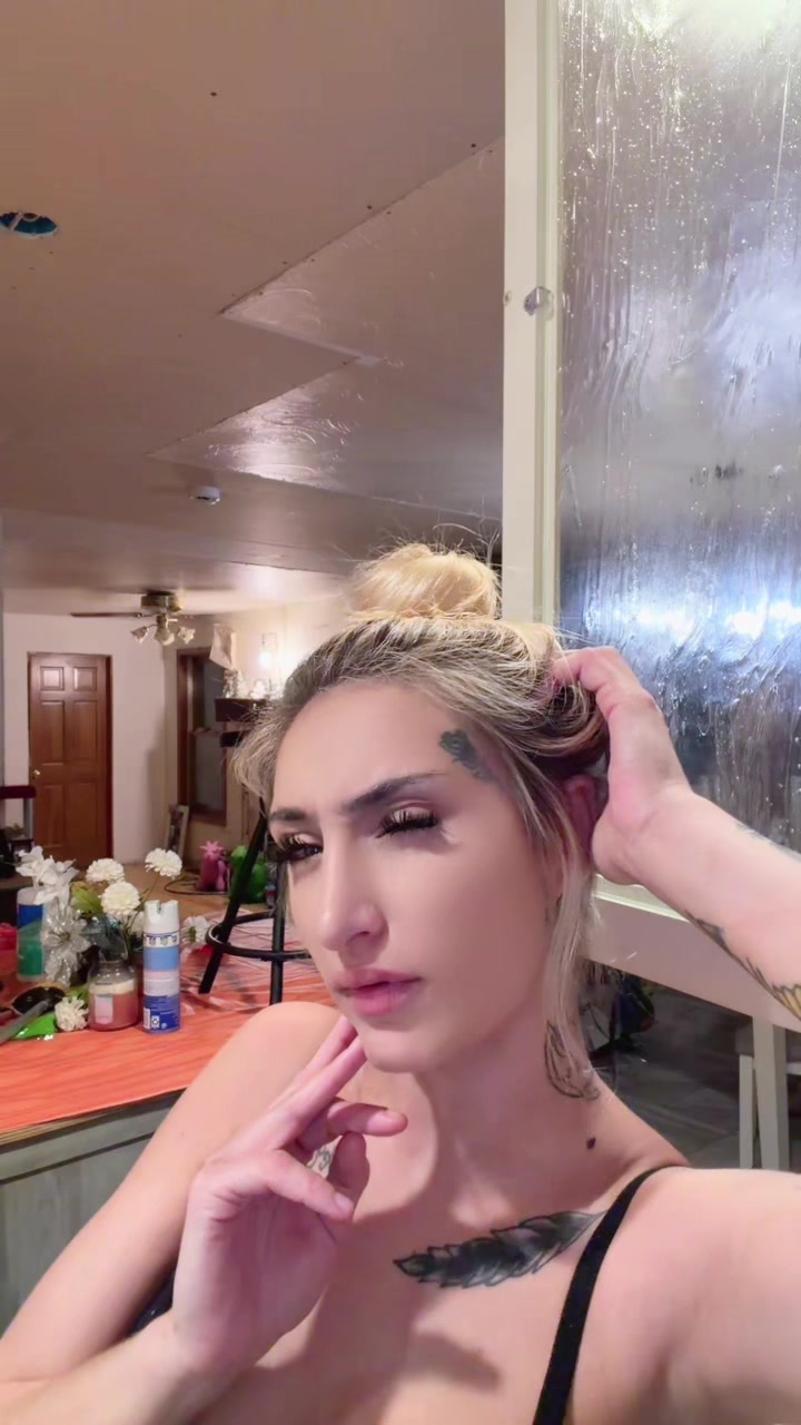 @youluvsumangelique