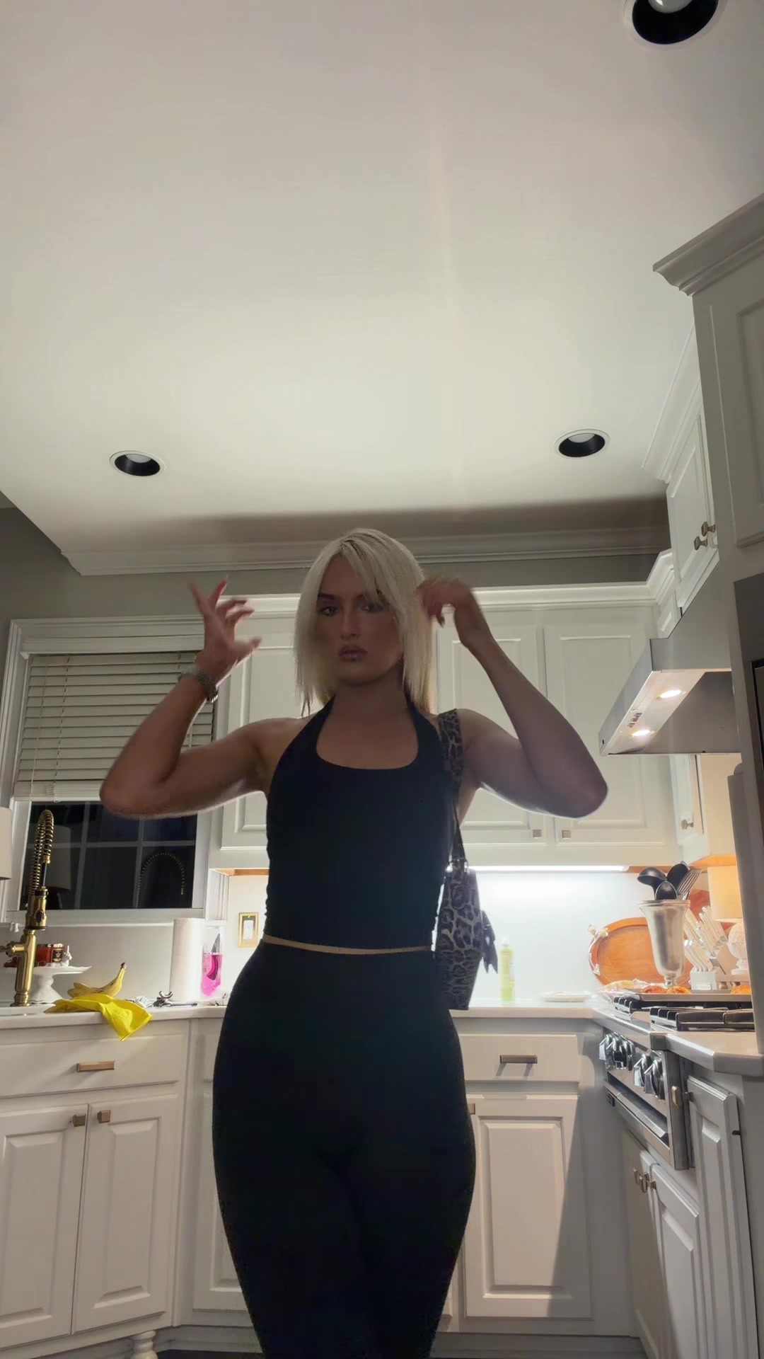 @AVA ISABELLA