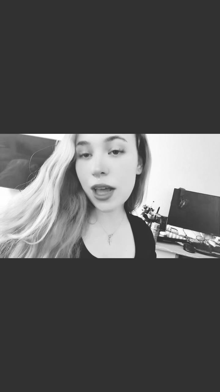 @Jenni⭐️