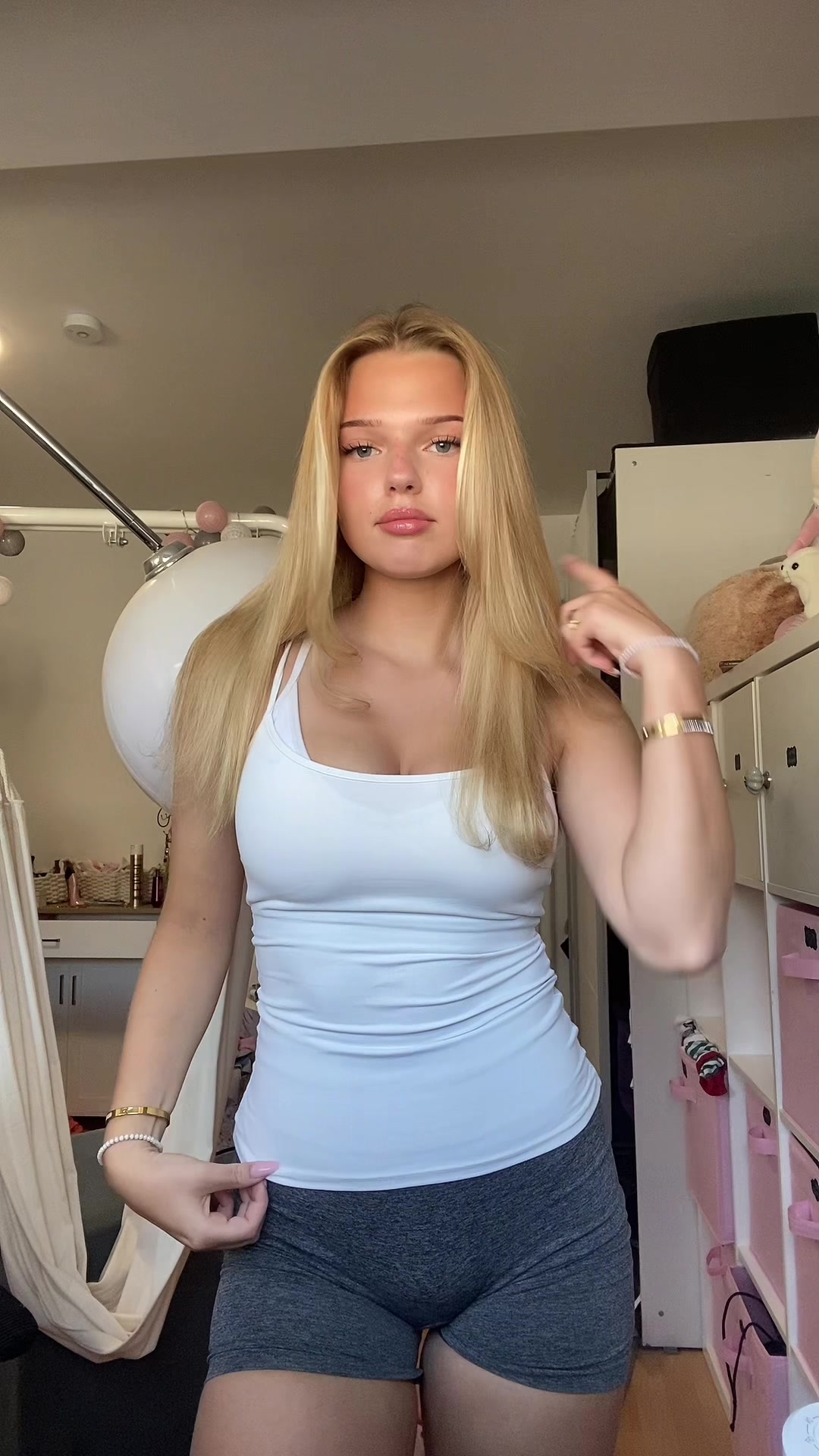 @bauzmauz