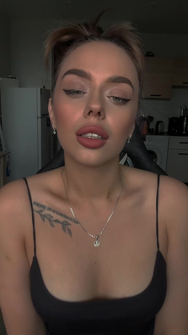 @Nana_8734