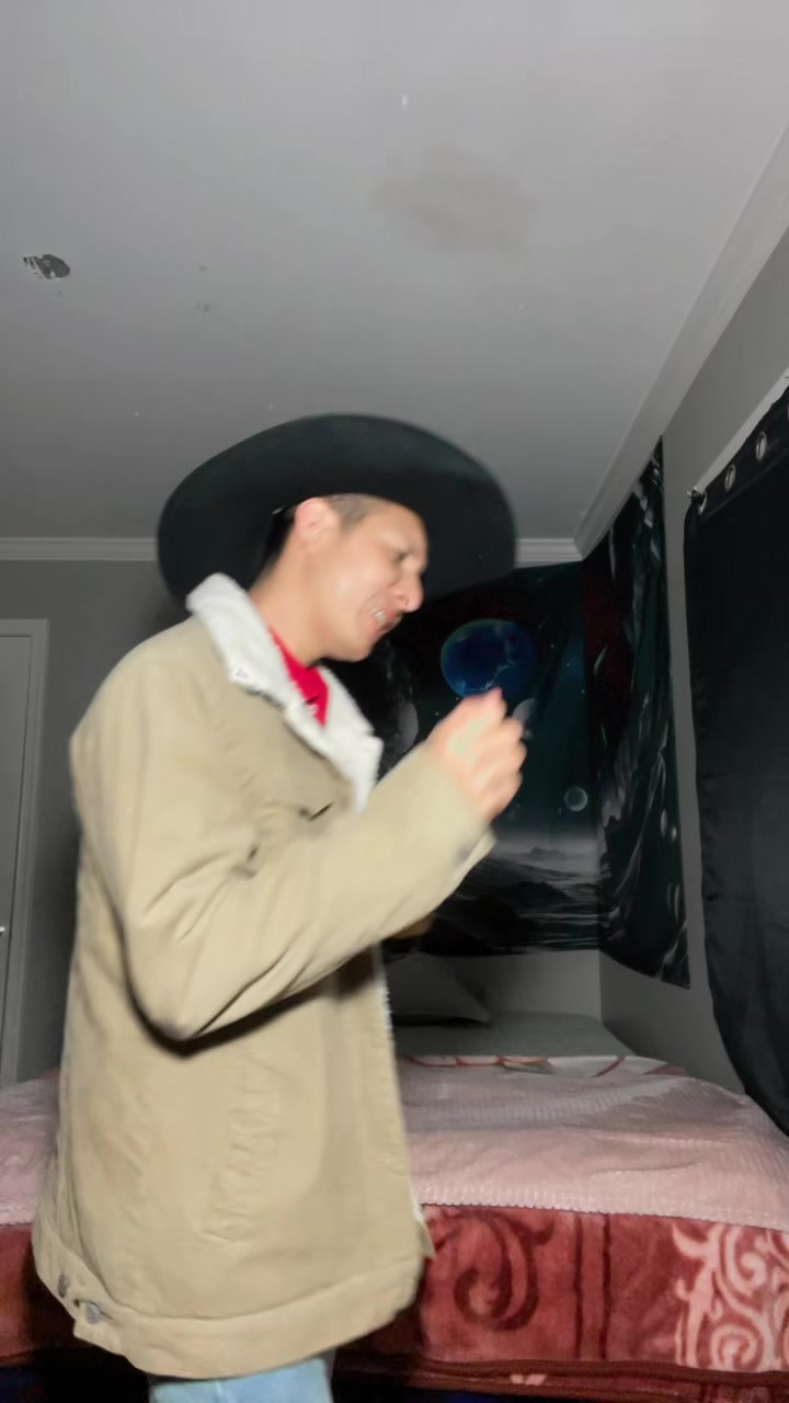 @Jairo504t