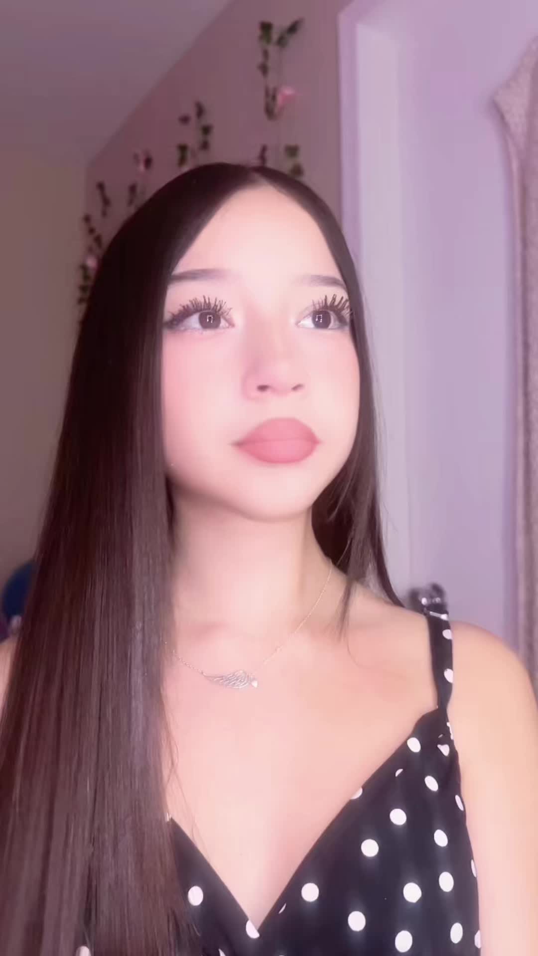 @thegirlnextdoor