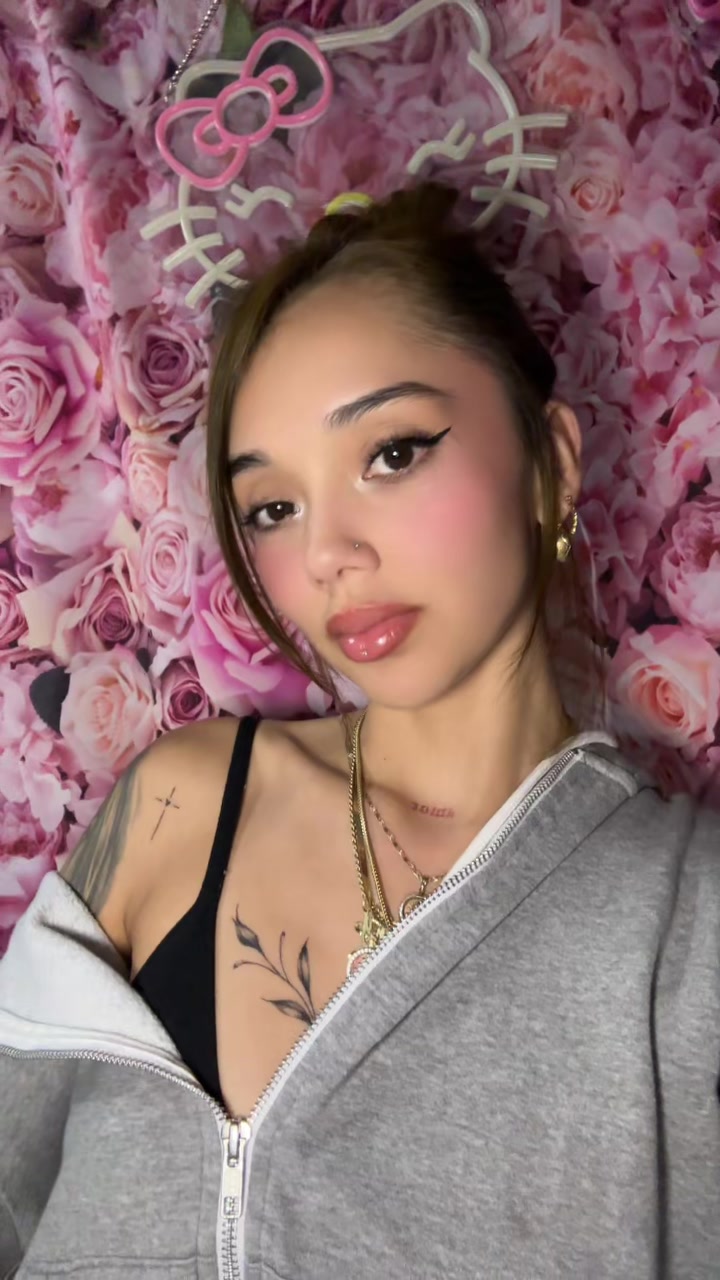 @J Love 🧚🏻♀️