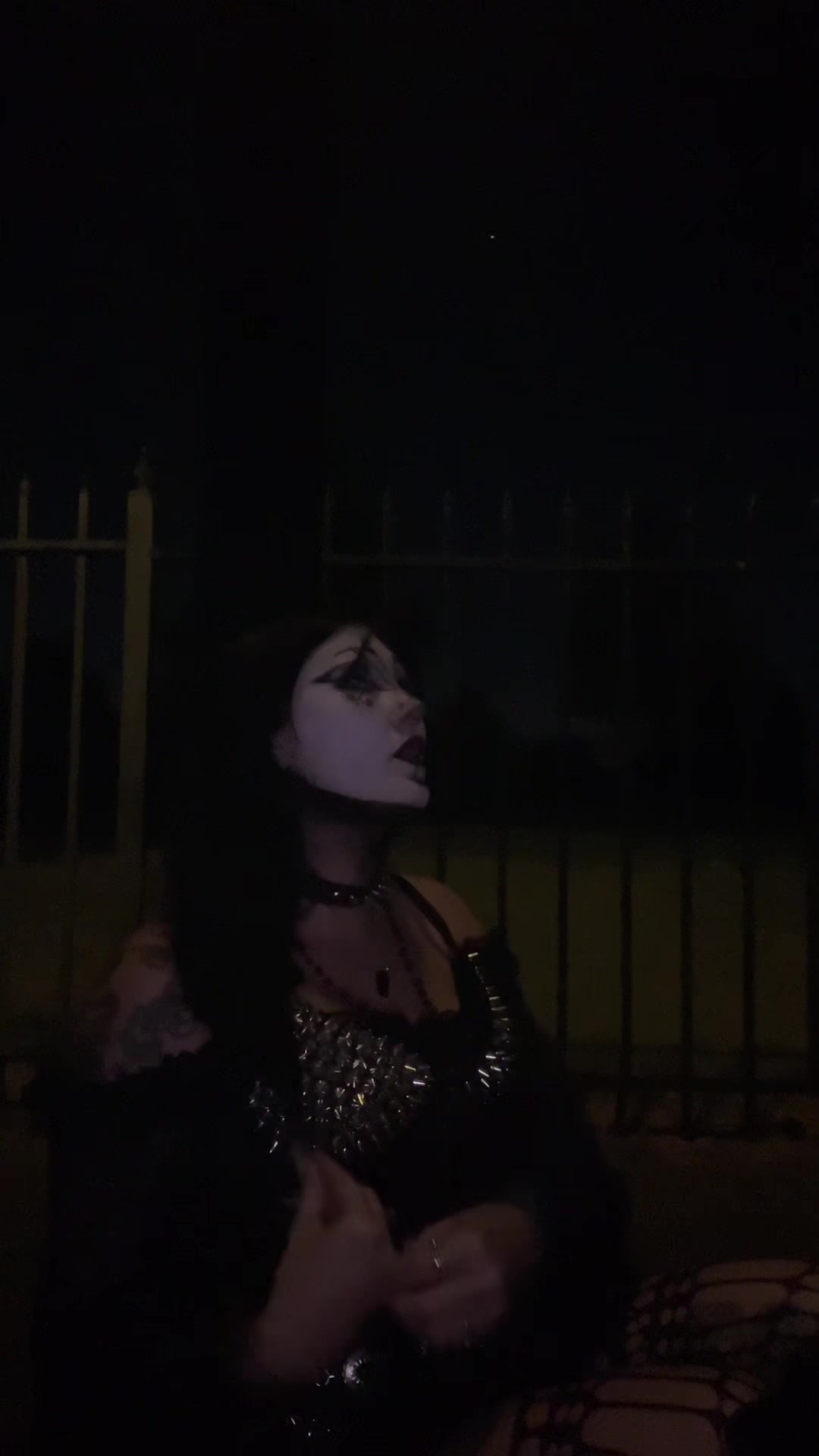 @HonneBeeCos
