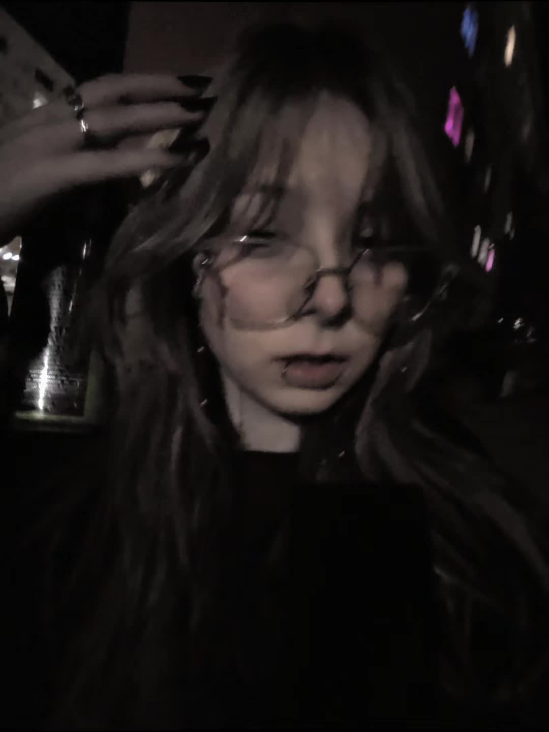 @.@