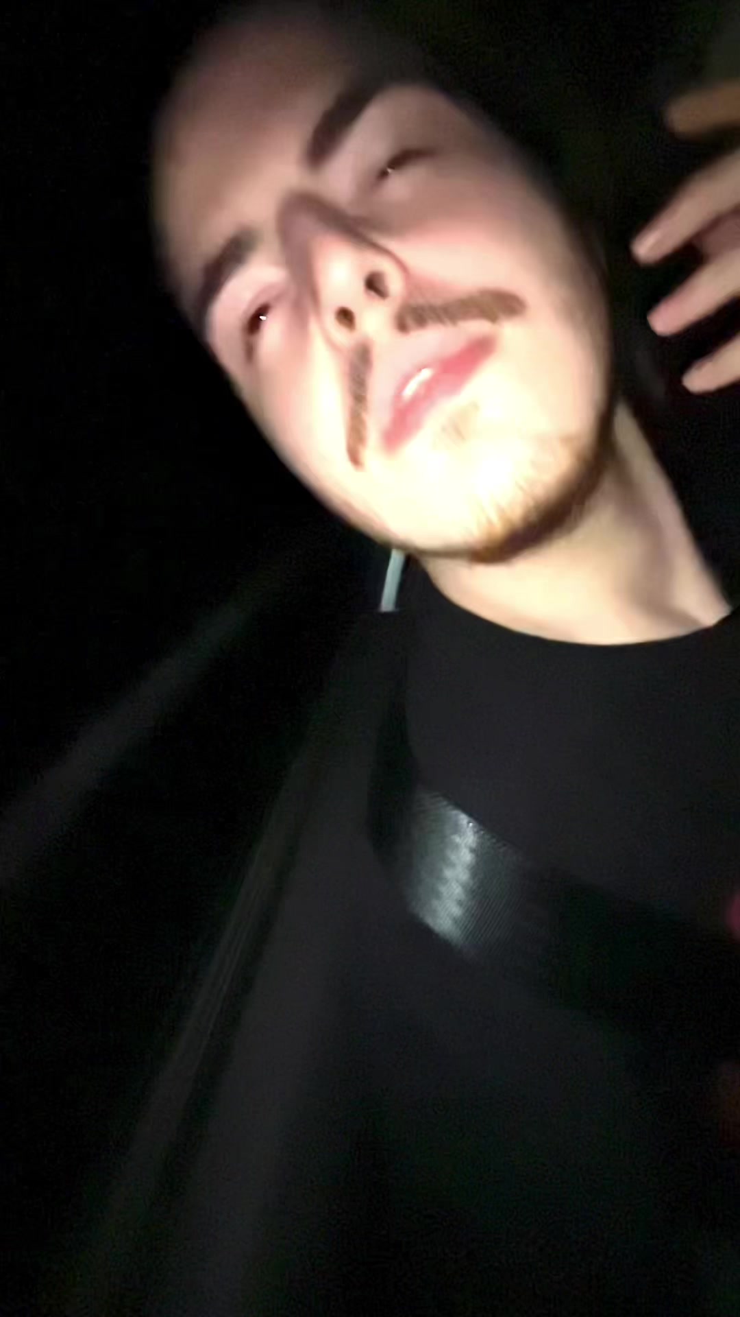 @👁👄👁