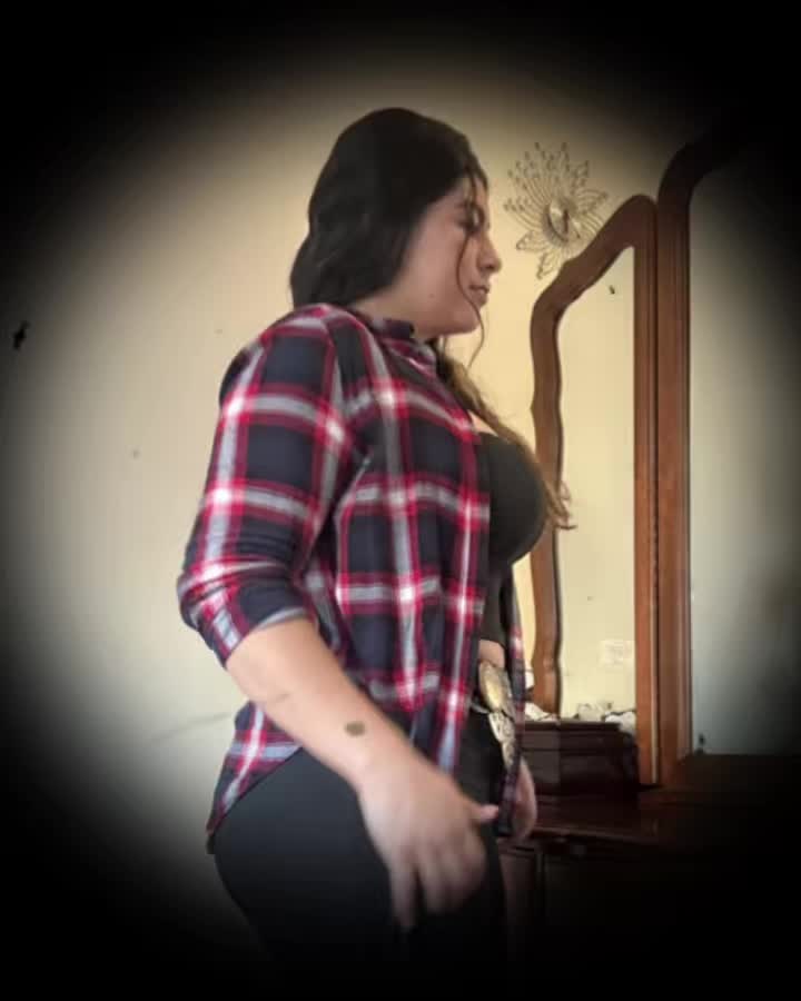 @🖤