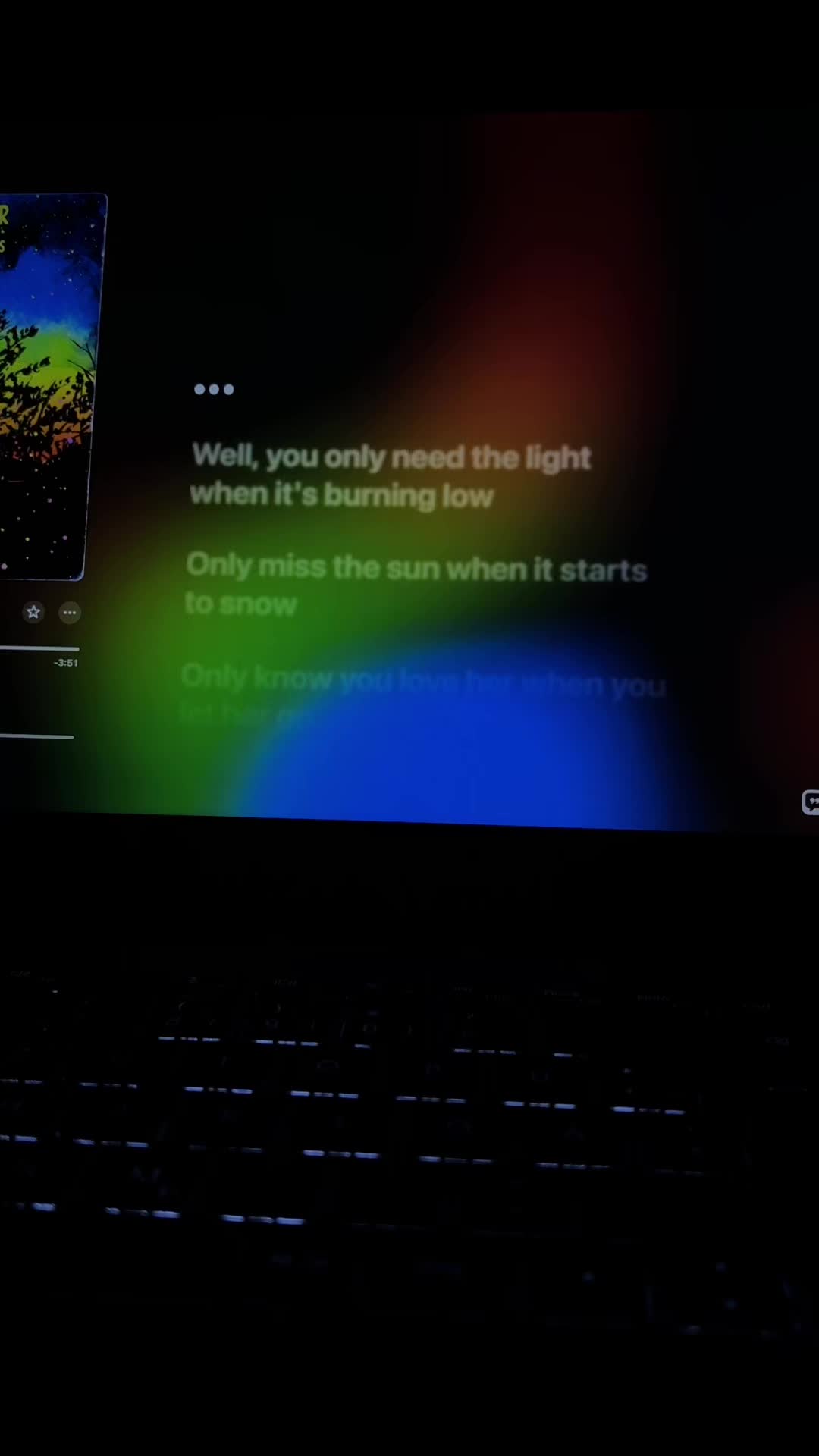 @🎧