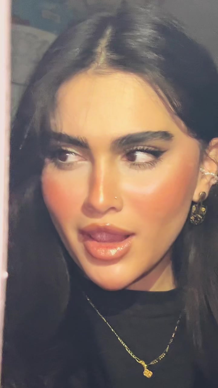 @smakamrn