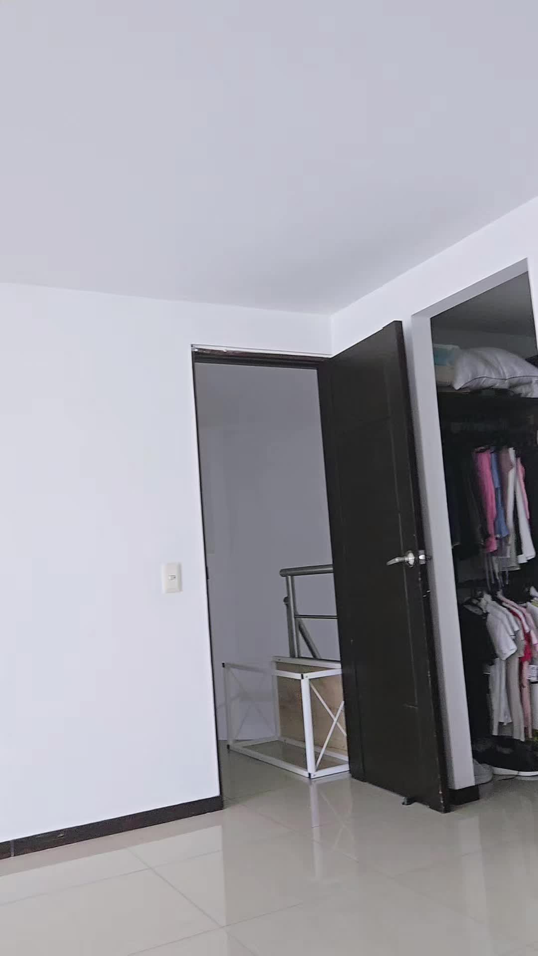 @Luna