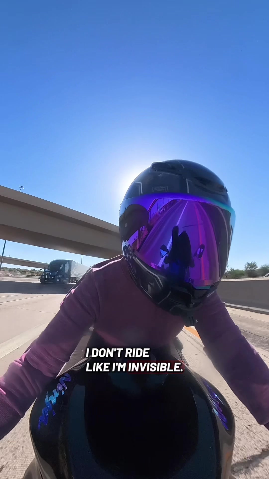@Ell3