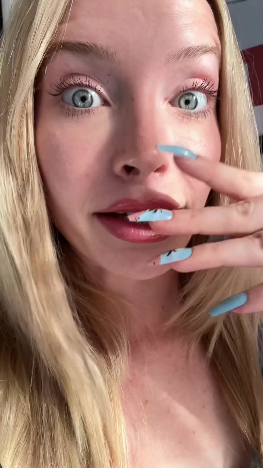 @hyÿnk