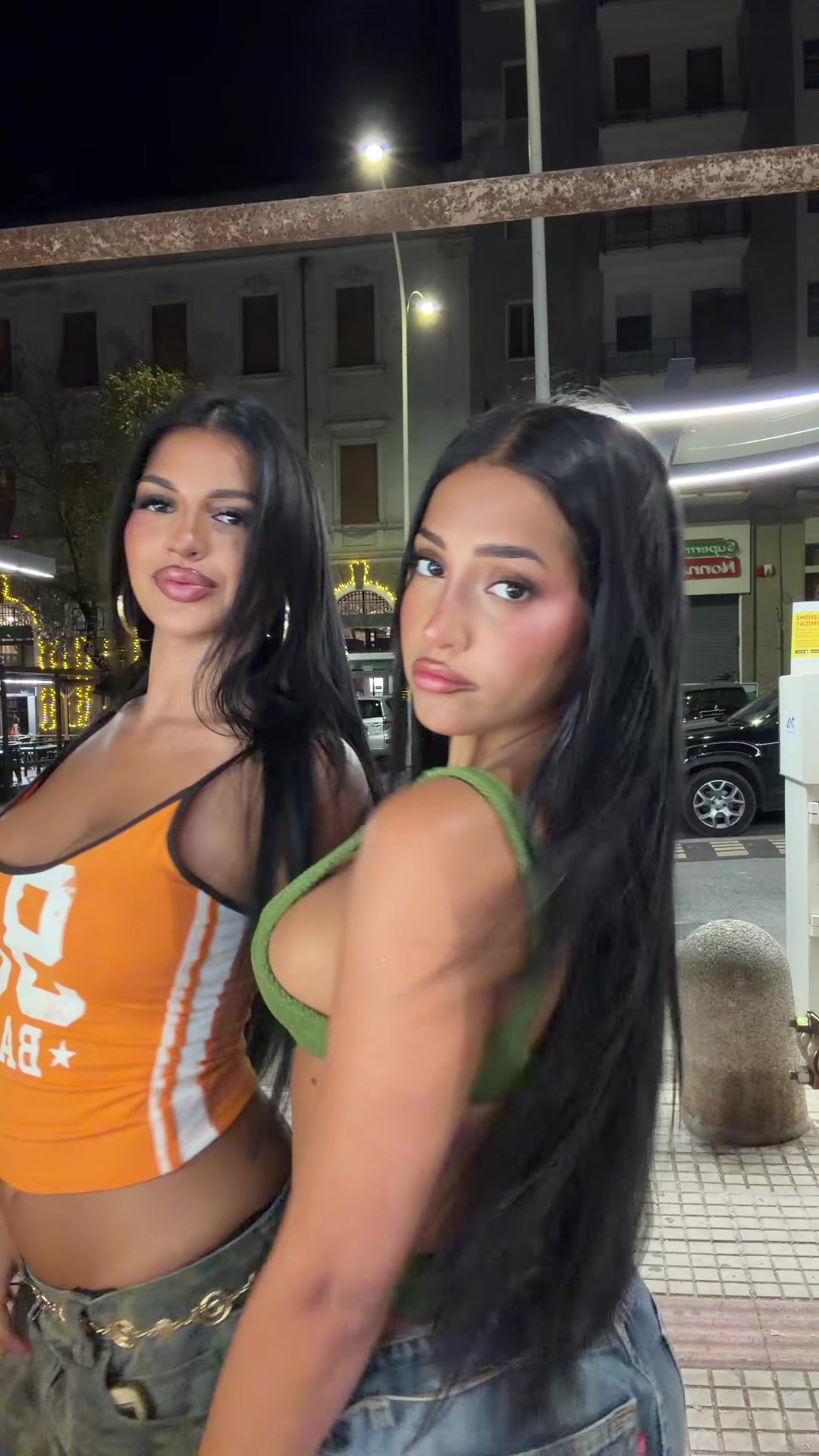 @Mel2