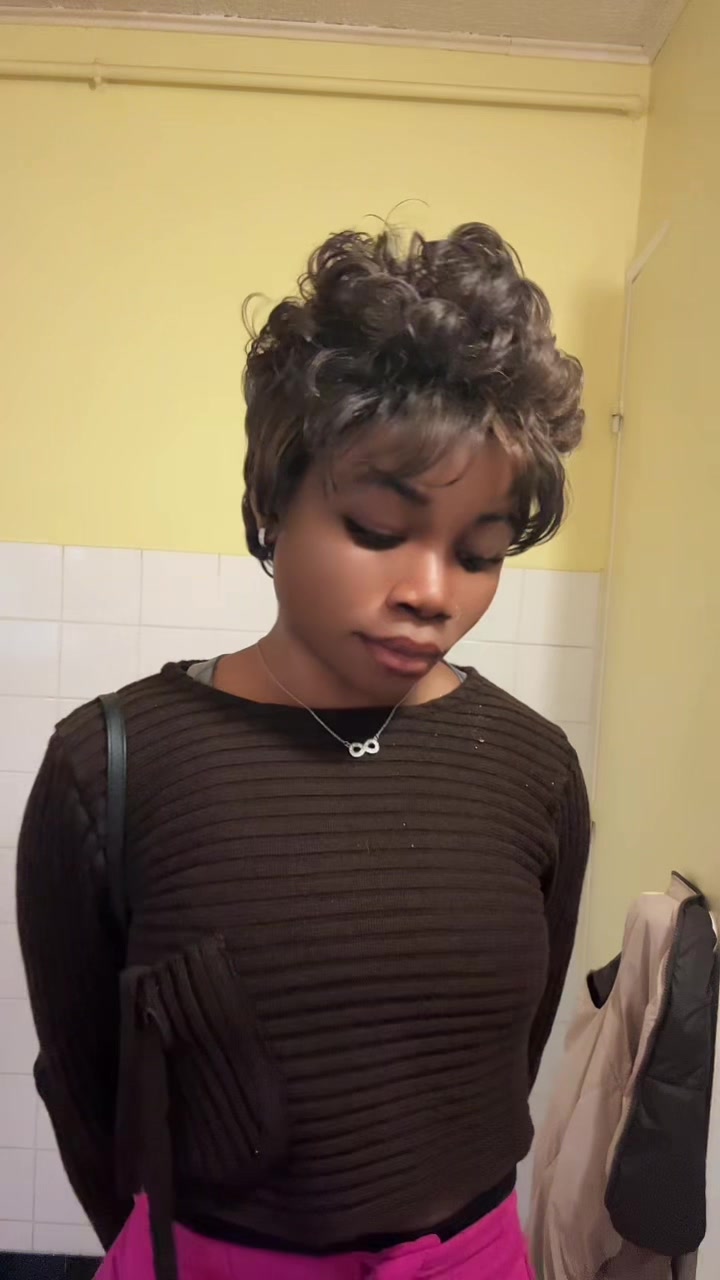 @Raellemery26